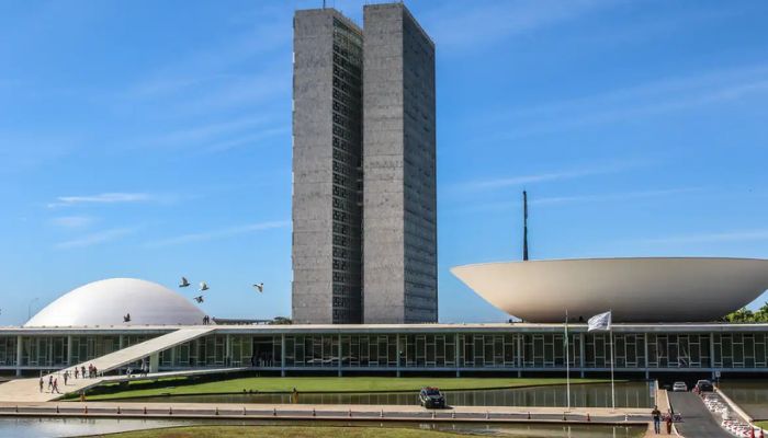 Senado aprova pena maior a quem fornecer drogas ou bebidas a menores 